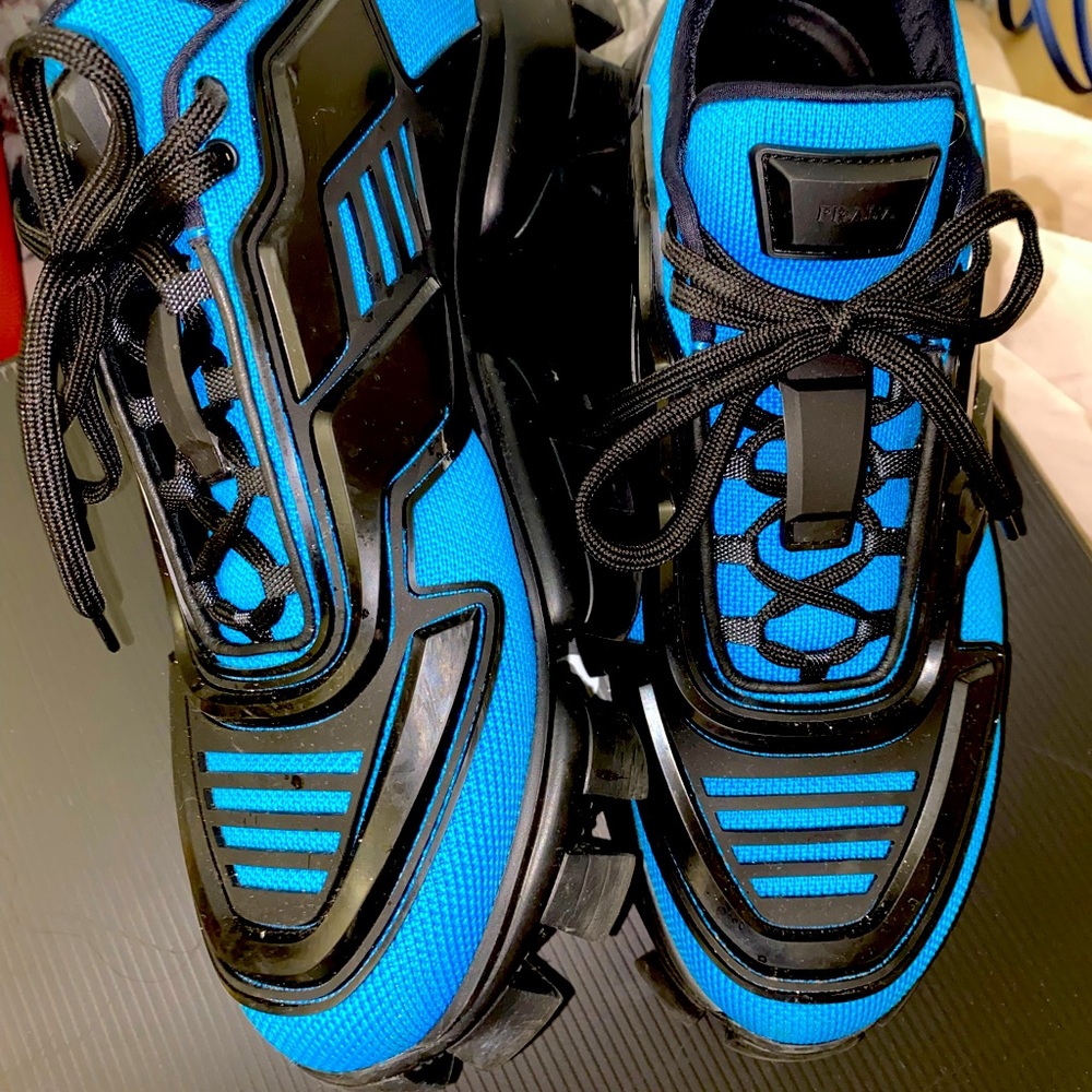Men Prada sneakers size 10 US size 9 UK